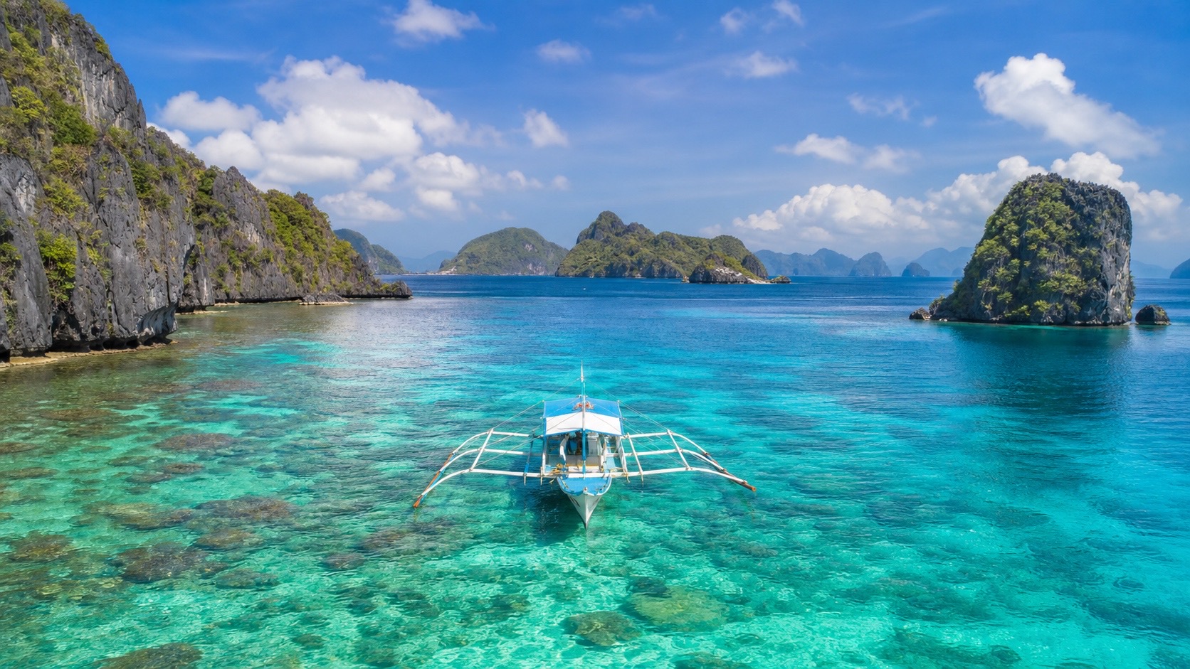 How to Choose a Philippine Island? Bohol, Coron, El Nido & Boracay — The Complete 2026 Guide